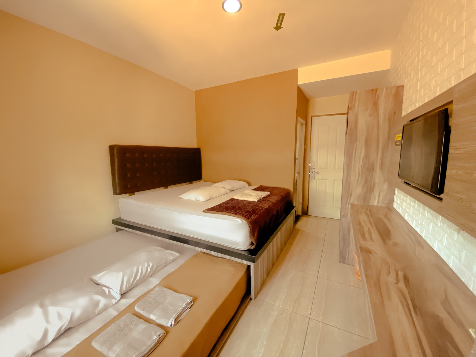 Emerald Kost: Tempat Menginap yang Menyatu dengan Kehidupan Cilacap